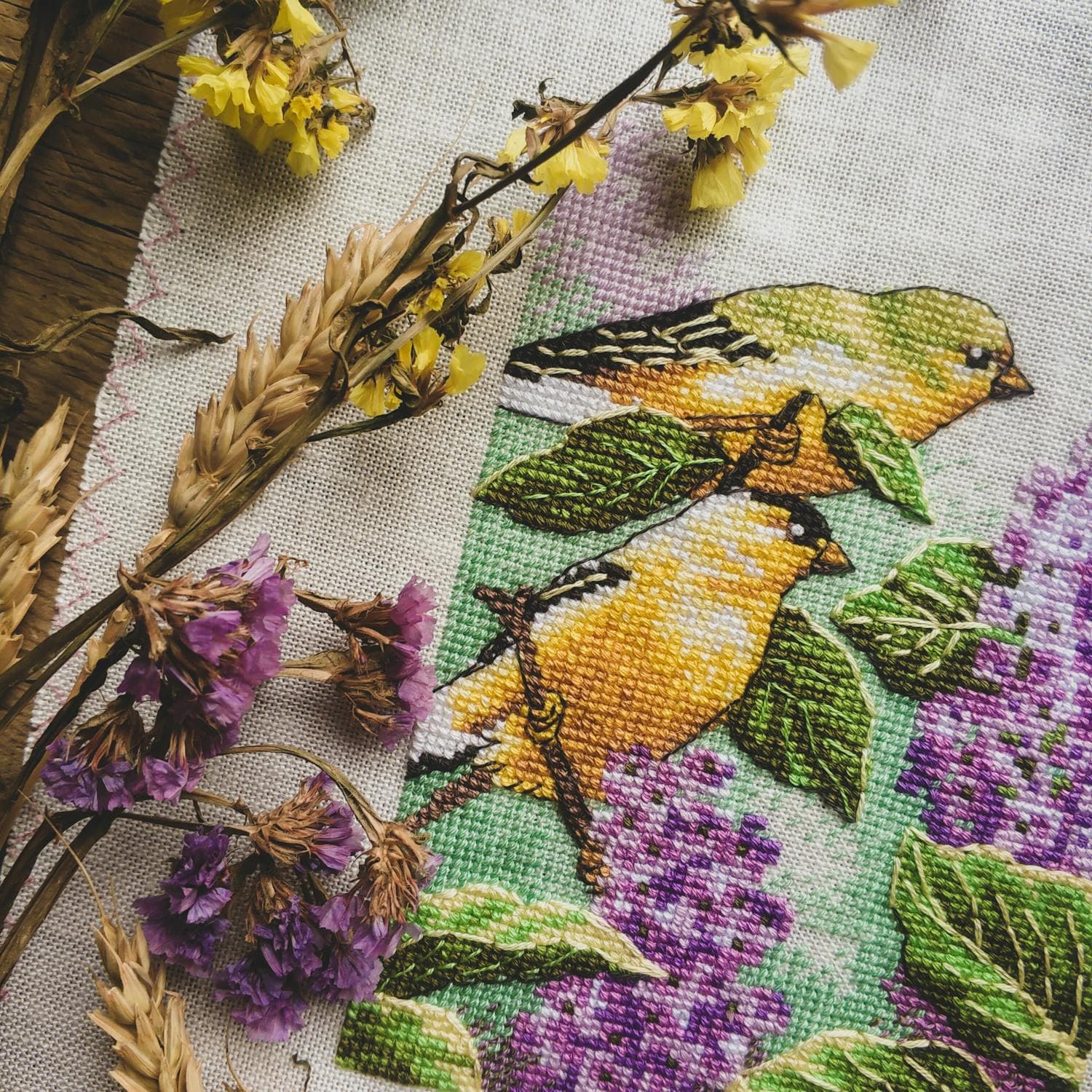Detailed craftsmanship of Roselluxe flowers